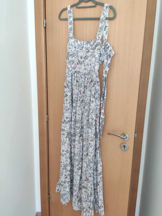 vestido floral mango