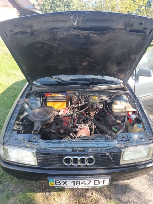 Терміново продам  Audi 80 b3 1.8