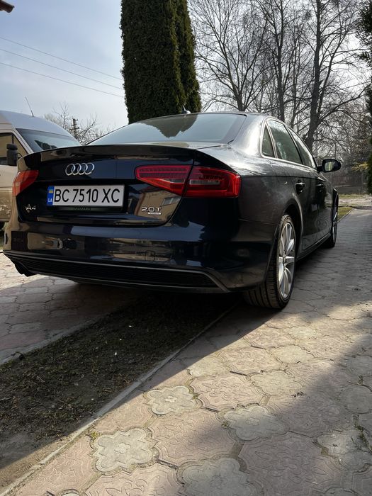 Ауді А4 Quattro