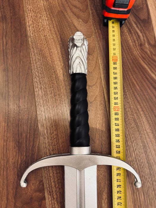 Miecz Longclaw (wilkor), Jon Snow | Gra o Tron