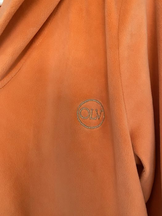 Krótka welurowa bluza O’laVoga