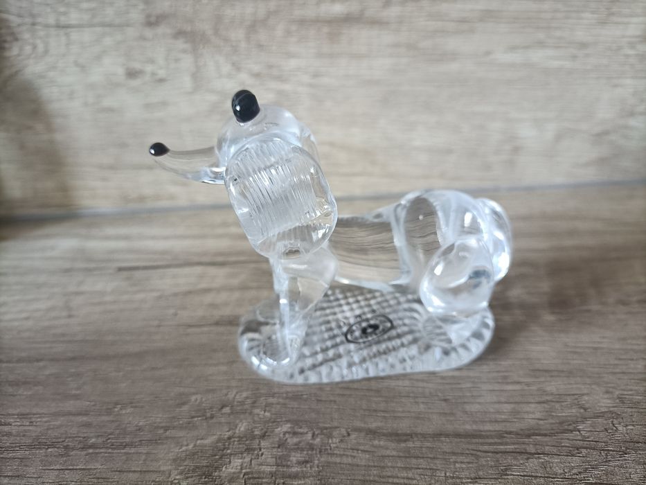 Szklana figurka Pies