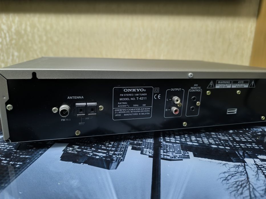 Тюнер fm/am Onkyo T-4211