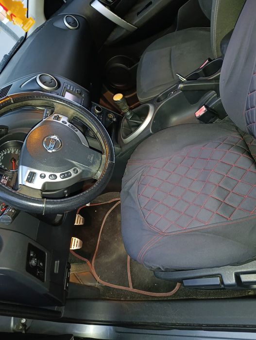 Nissan Quasquai+2