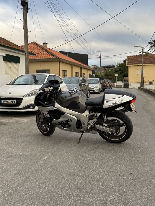 GsxR 600 de 1998