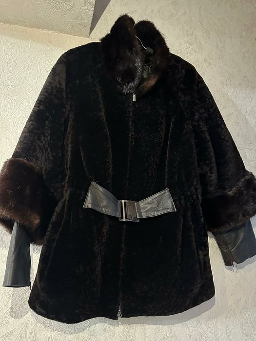 Шубка з мутону,куртка з мутону