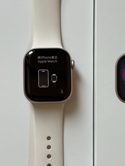 Apple Watch Series 11 GPS 42mm Rose Gold Aluminium Case S/M