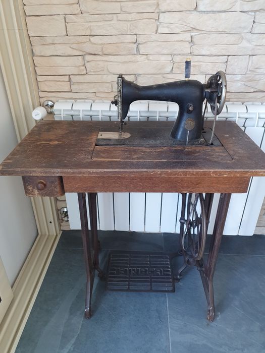 Máquina de costura Singer