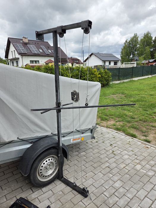 Siłownia wyciag gorny, dolny porecze do dipow, drazek