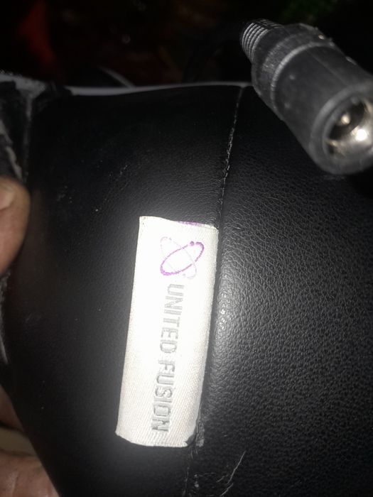 Cinta de massagem lombar c/ aquecimento 20€