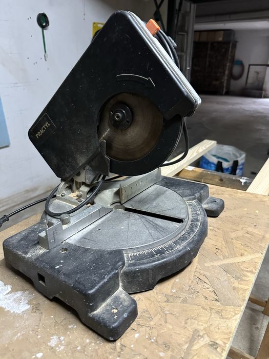 Maquina de esquadria