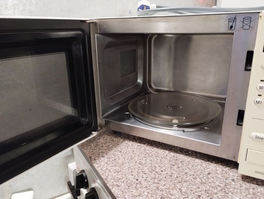 Микроволновка  Siemens  900 Wat