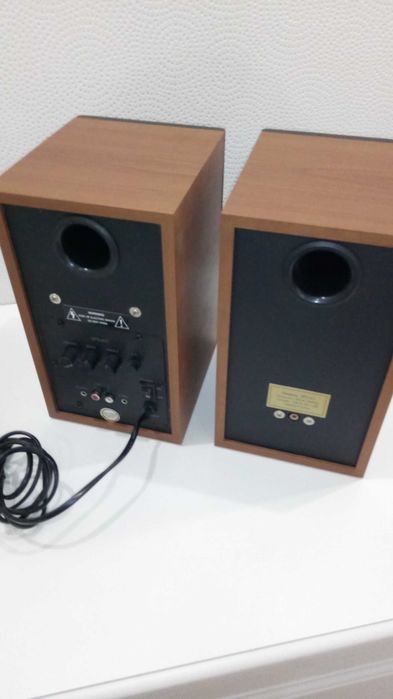 Колонки активные SVEN SPS-611 дерево