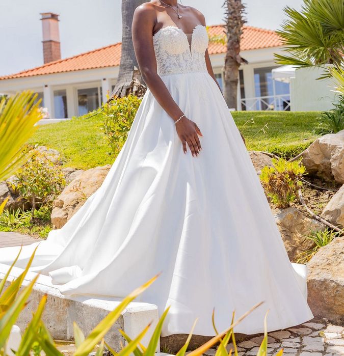 Vestido de Noiva Nadine Dress — Feito à Medida | Véu + Saiote
