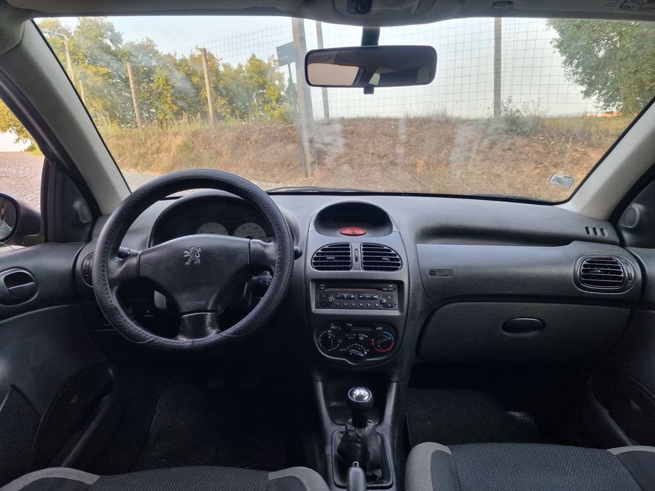 Peugeot 206 1.4i 2007 Com 208mil kms