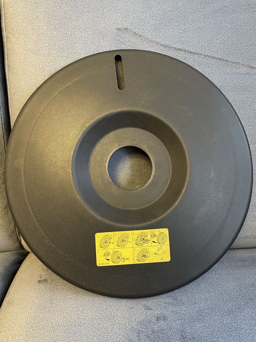 OSŁONA Koła  Zapasowego AUDI A6c5 2.4 2004r avant OEM