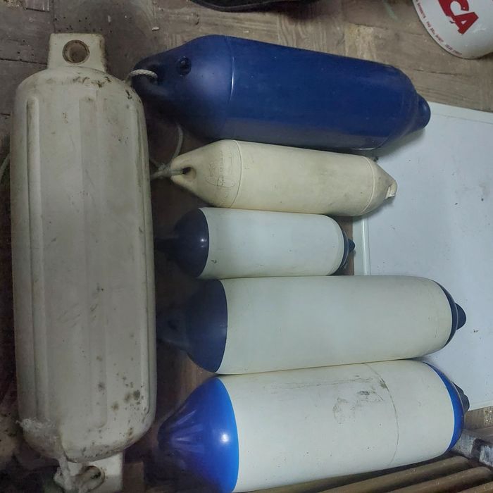 Boias de barcos de recreio