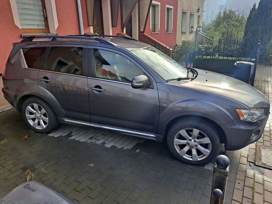 Sprzedam  Mitsubishi Outlander 2012r