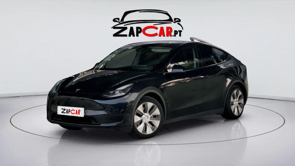 Tesla Model Y RWD
