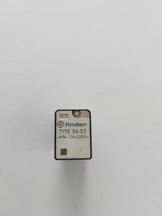 Relé Finder 12A-250Vac DC24V - Type 56.32