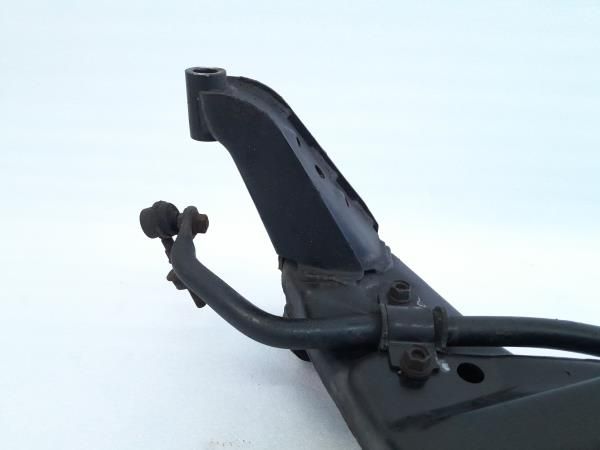 Charriot frente NISSAN Almera II Sedan (N16)