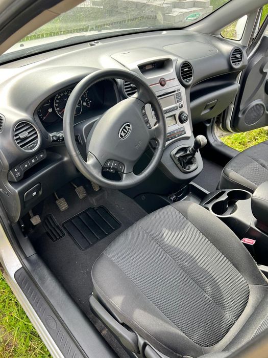 Kia Carens 2.0 CRDI