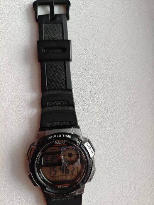 Чоловічий годинник Casio AE-1000W-1BVEF