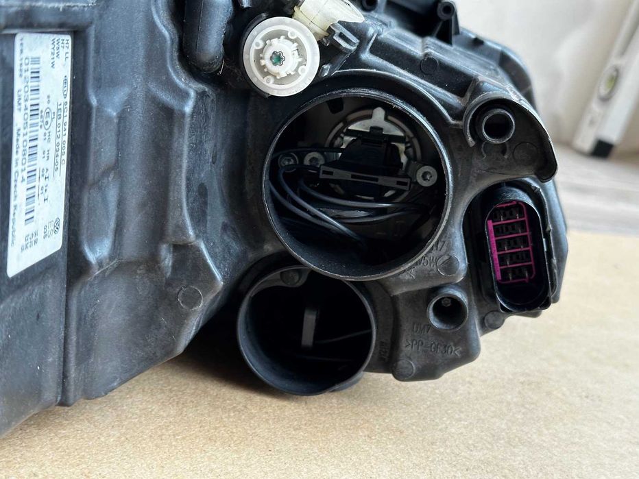 LAMPA przednia lewa POLO 6C GTI 1EB 012.034-05 1EB.1922