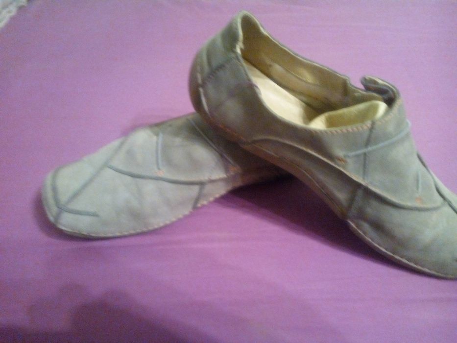 Мягкие английские туфли фирмы clarks р. 41-41,5, стелька 27-27,5