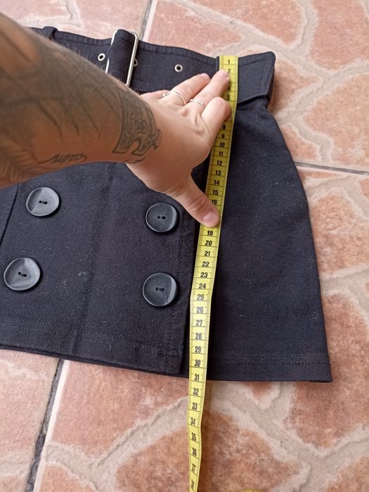 Czarna spódniczka guziki ok 122cm