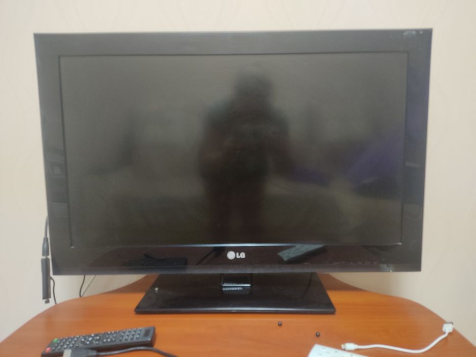 Телевизор LG 32 дюйма