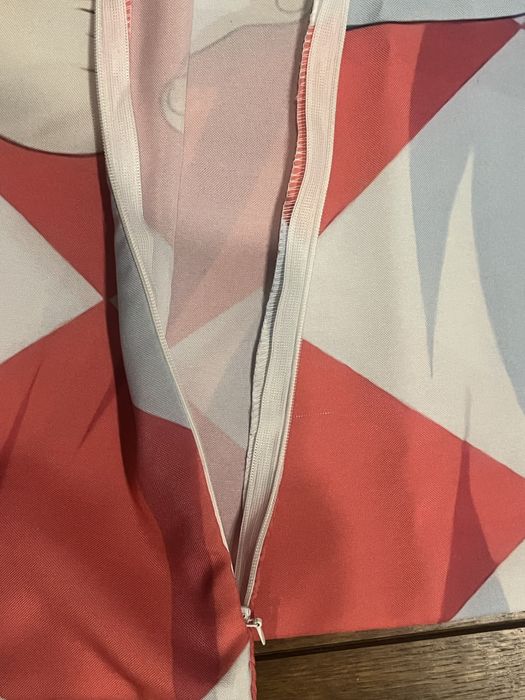 Дакімакура хантер