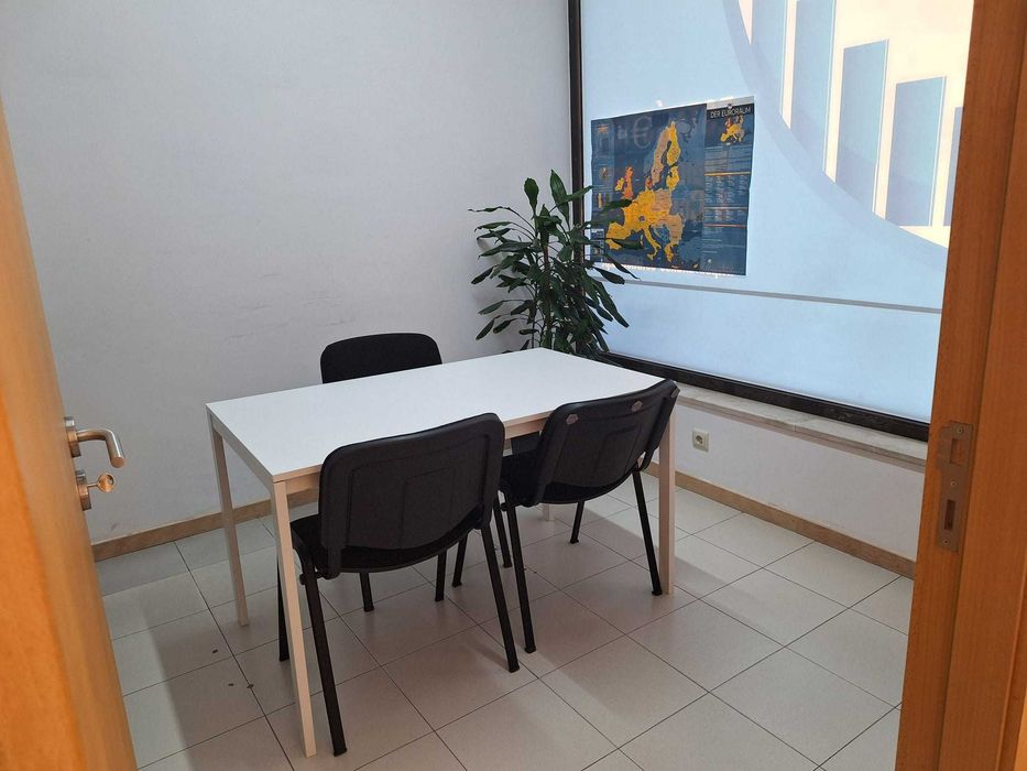 Escritório no centro de Braga para arrendar