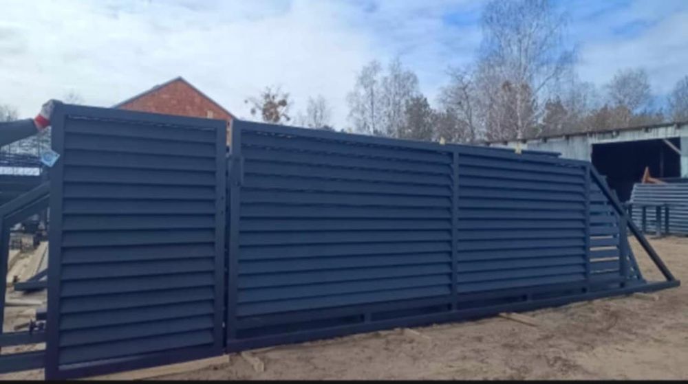 Brama przesuwna żaluzje 4m