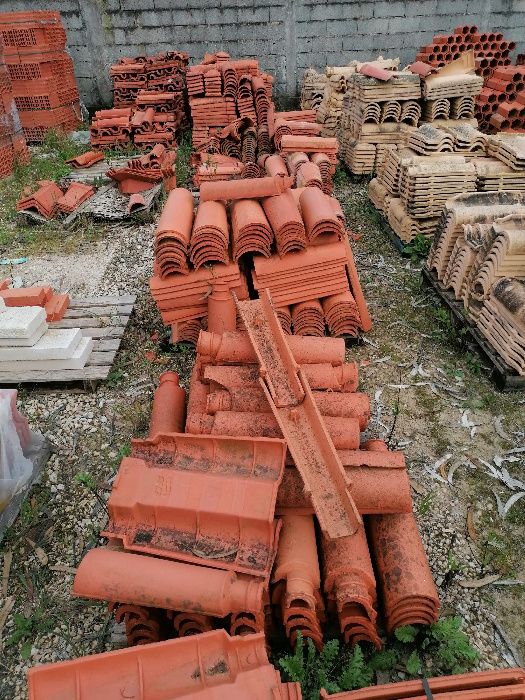 Telhas e acessórios