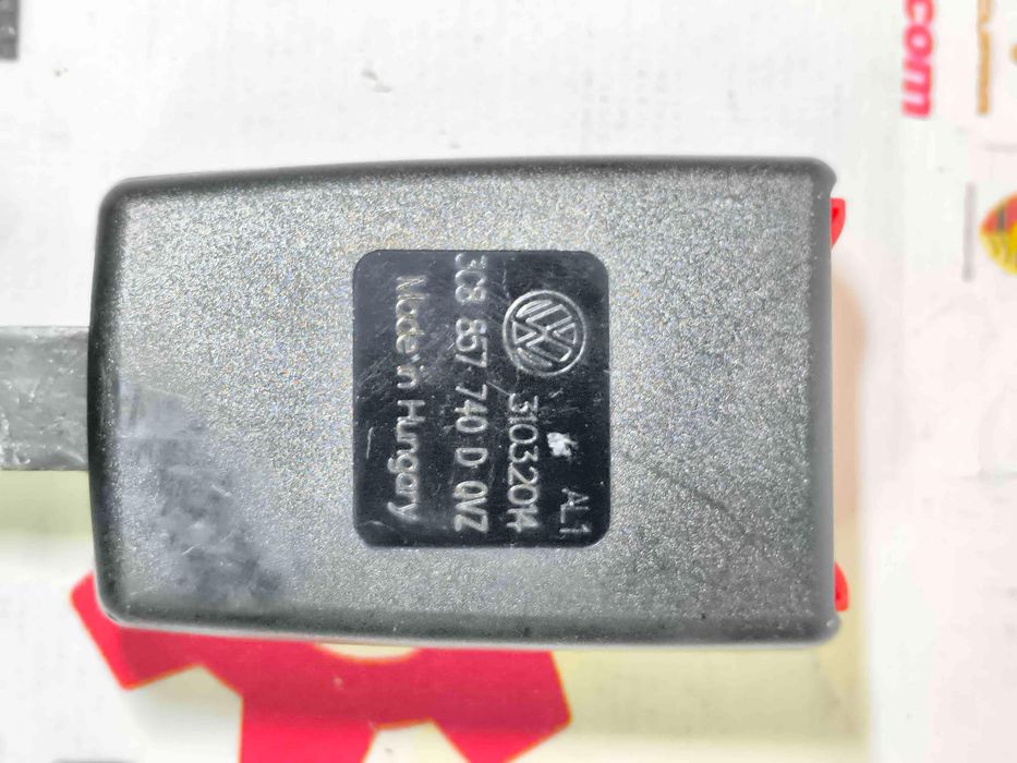 Encaixe de Cinto Trás Direito VW CC B7