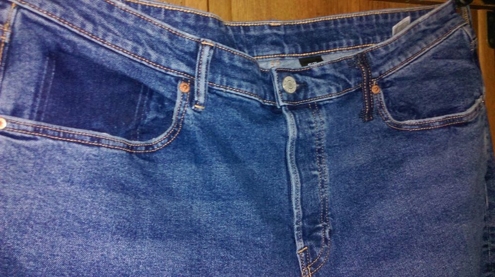 H&M р.58-60 джинсы с тёмной петелькой мужские