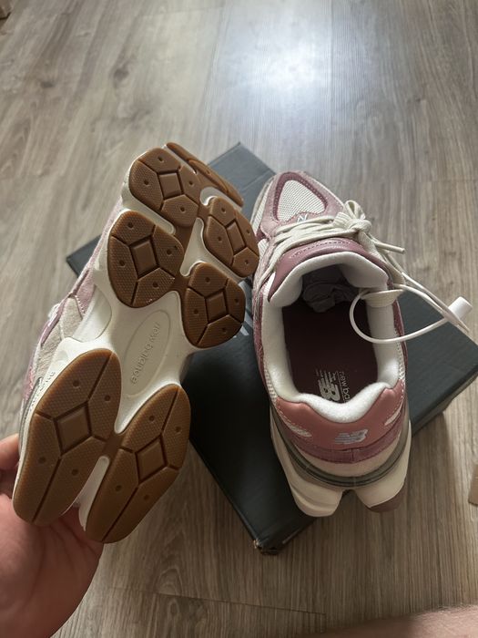 New balance 9060