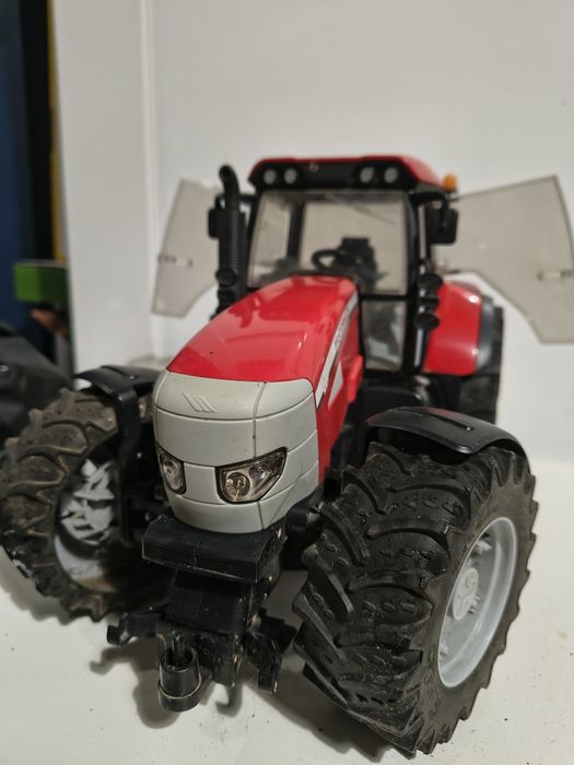 Traktor ciągnik rolniczy mc cormick xtx 165 bruder