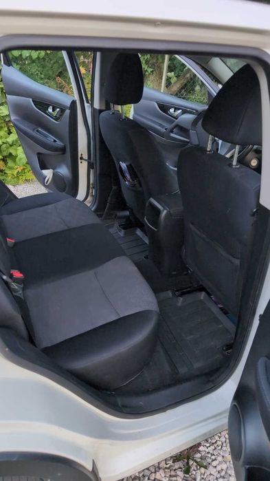 NISSAN QASHQAI J11 1.2 DIG-T doinwestowany/dodatki.