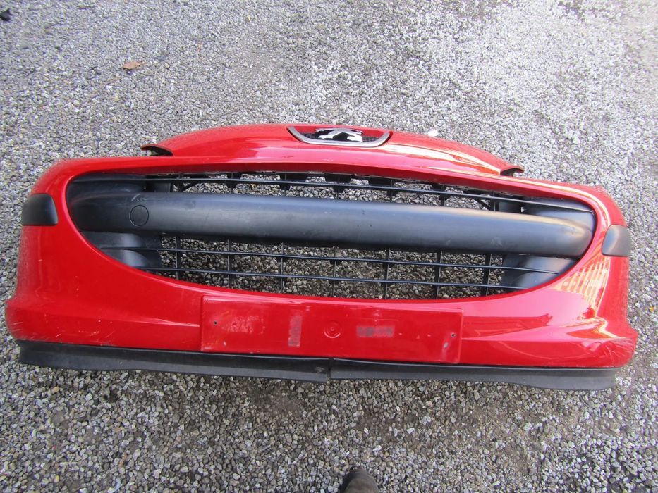 Para-choques Peugeot 207 ano 2006 a 2010(ORIGINAL) ver danos nas fotos