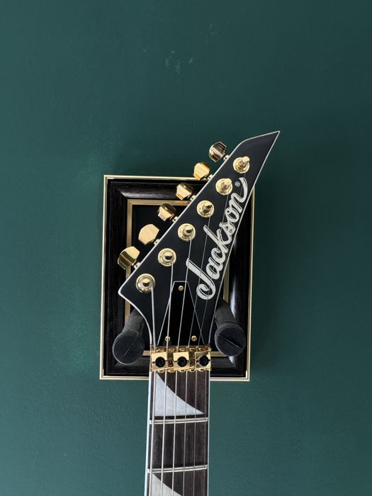 Jackson JS32 MAH Rhoads Natural + Case + EMG64286986908419123