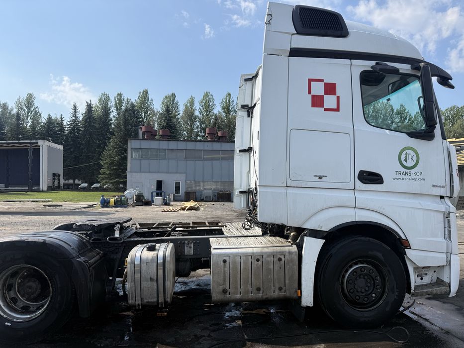 Mercedes Actros MP4 450