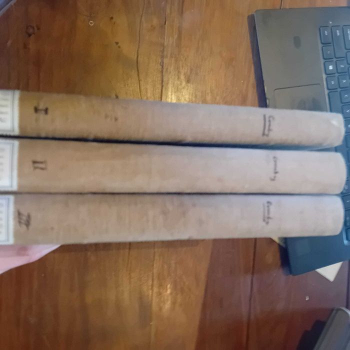 Traite des Maladies de l'enfance, comby 1928 (3 vol)