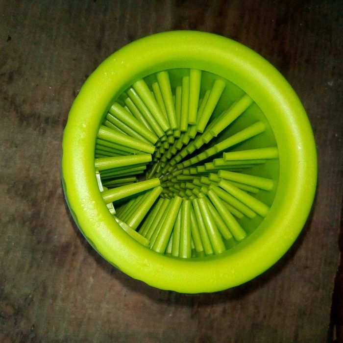 Лапомойка Soft Gentle Silicone Bristles 300-500 мл