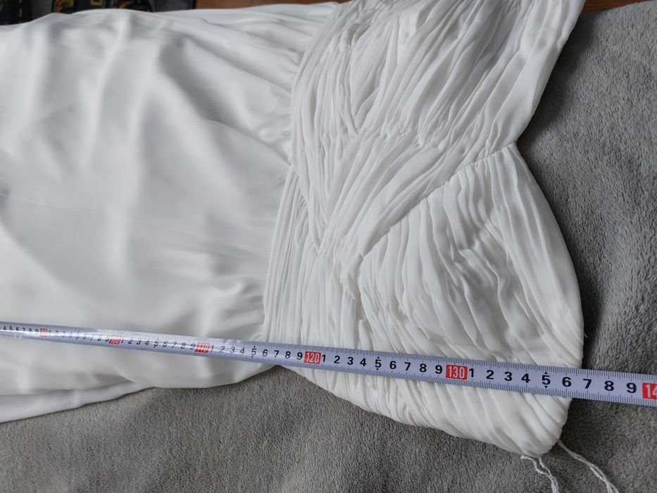 Piękna sukienia ślubna Marie Lund w stylu boho M