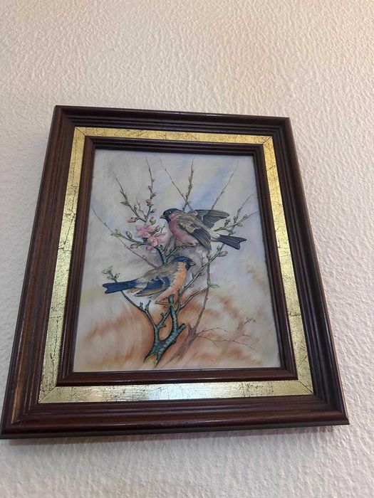 Conjunto de quadros com relevo em porcelana