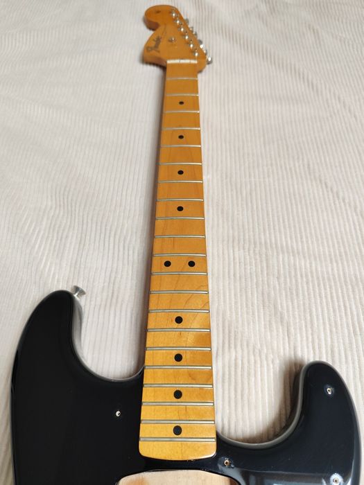 Fender Stratocaster Jimi Hendrix para projeto