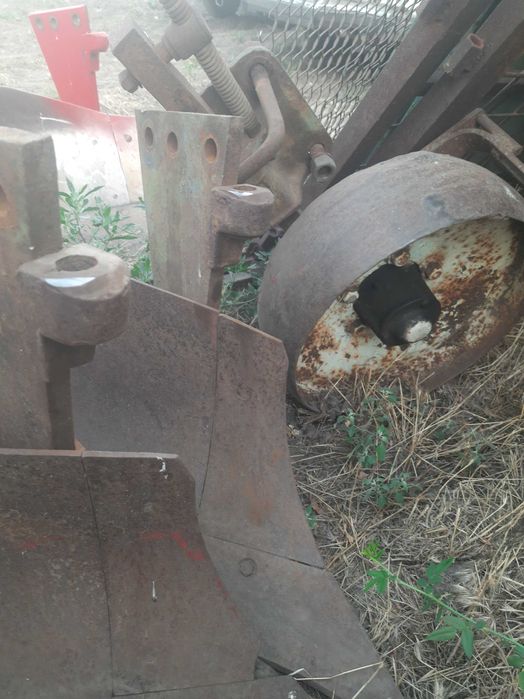 корпус плуга плн-3 в сборе