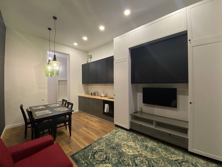 Сдам квартиру люкс - 2 спальни пер.Мукачевчкий